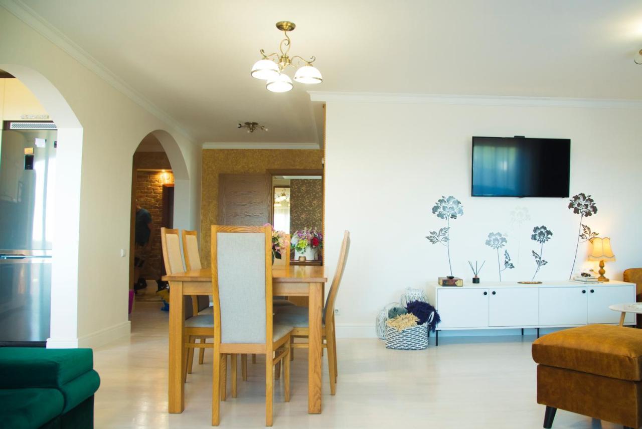 2 Bedroom 80 sqm flat in Šiauliai-in 14 floor Exterior foto